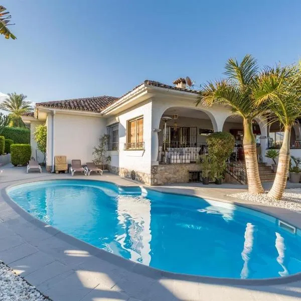 Holiday villa for rent in Marbella, hotel in Marbella