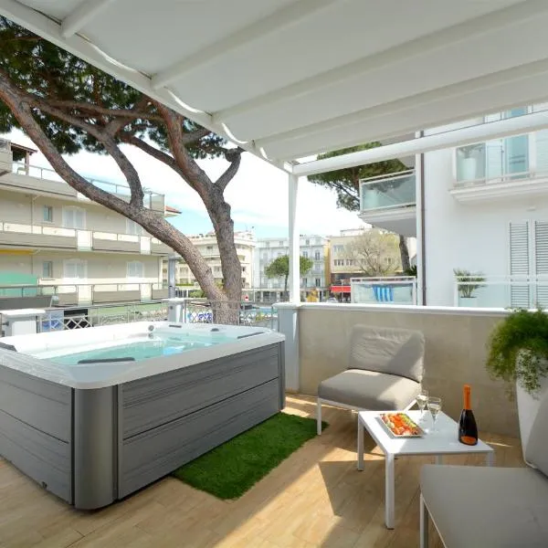 Prime Blue Suite - Appartamenti con jacuzzi privata, hotel in Riccione