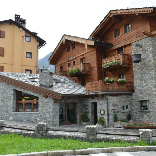 Hotel Maison Saint Jean, hotel in Courmayeur