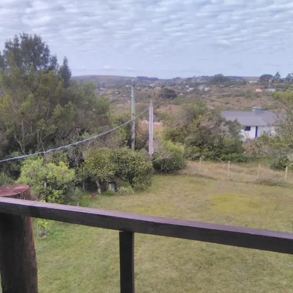 Horneritos - Cabaña en Villa Serrana, hotel in Villa Serrana