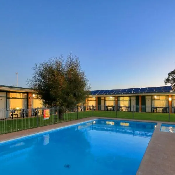 Junee Motor Inn, hotel in Junee