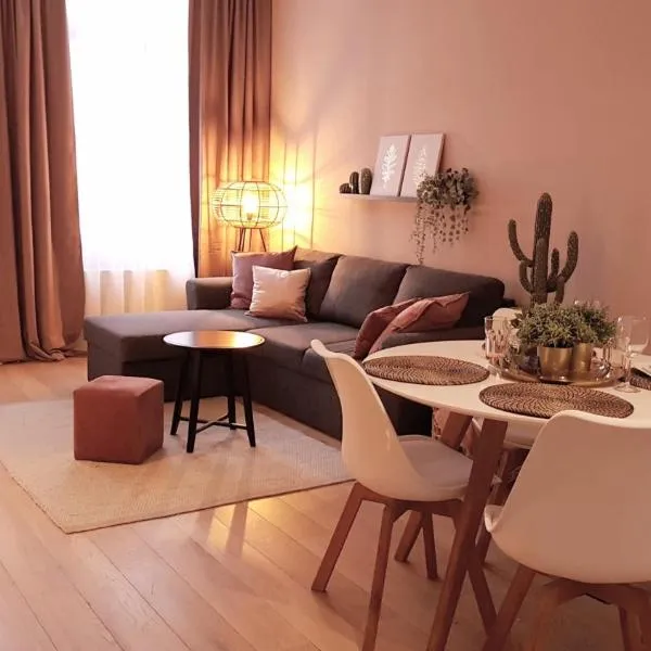 BnB Antwerpen - CHARMANT, hotel v Antverpách