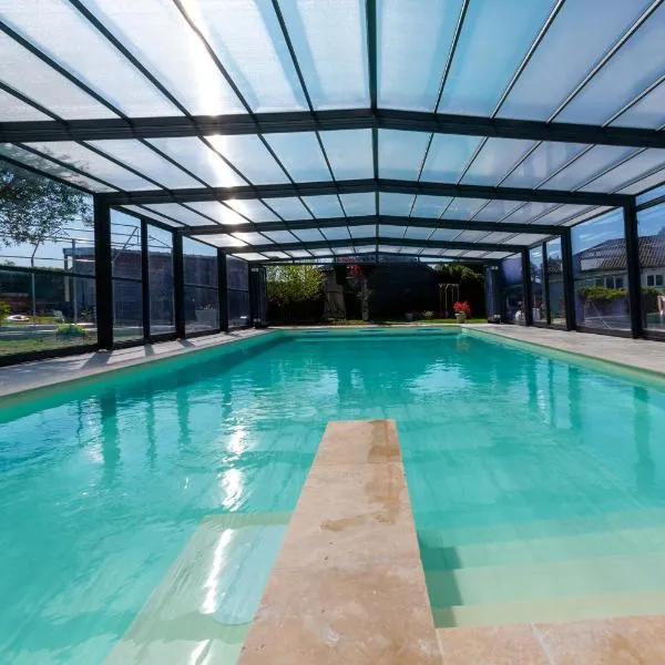 Les Pilotis Du Cognac, hotel in Bourg-Charente