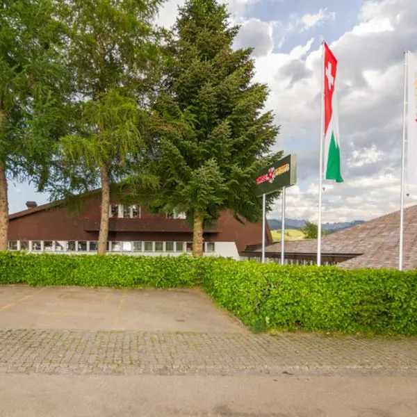 Hotel Swiss Views, готель у місті Hemberg