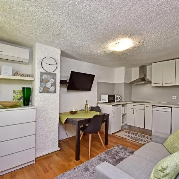 Apartment Corta City-Centre, hotel en Poreč-Parenzo