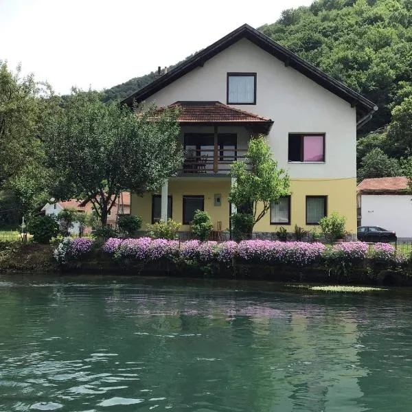 Pliva, hotell sihtkohas Jezero