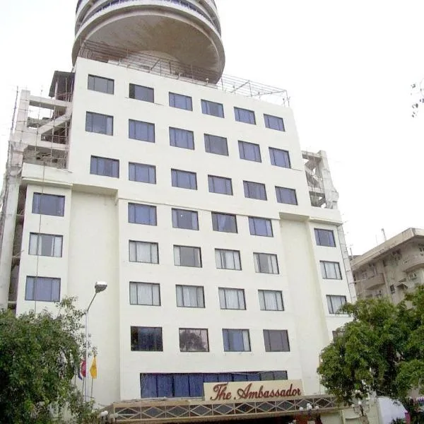 The Ambassador, Marine Drive, Mumbai, hotel v Bombaji