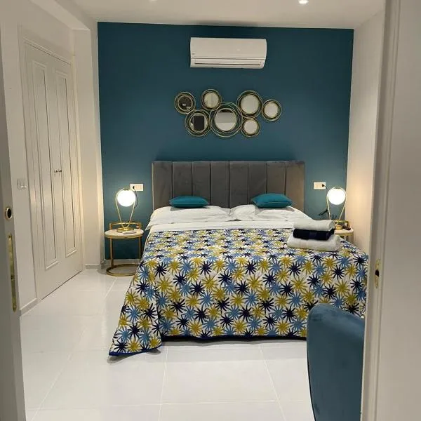 Marina Luxury Apartments, hotel in Ischia