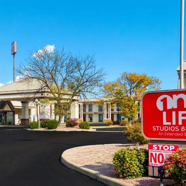One life studio and suites, hotel em Evansville