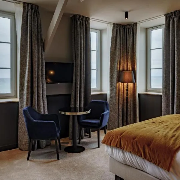 Hotel de la Plage, hôtel à Lion-sur-Mer