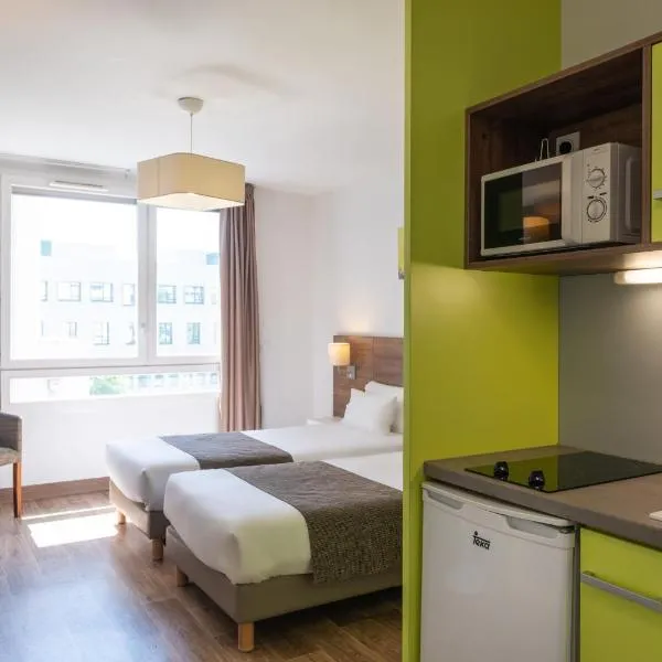 Adagio Access Grenoble, готель у місті Сен-Мартен-д'Ер