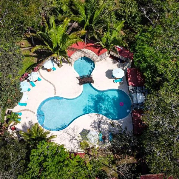 KikiWitz Resort, hotel em Belmopan