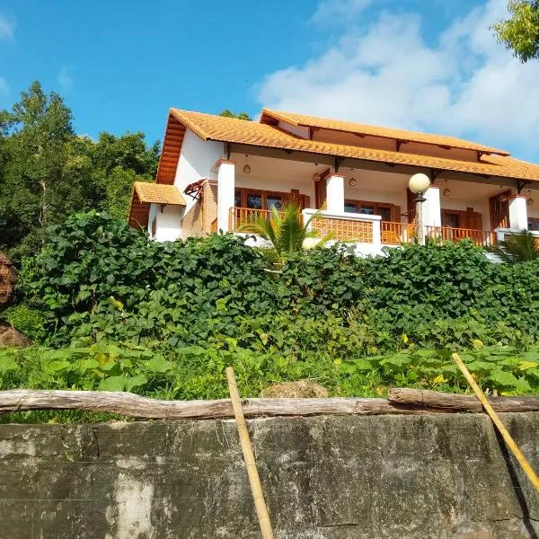 The Garden House Phu Quoc Resort, hotel in Phú Quốc