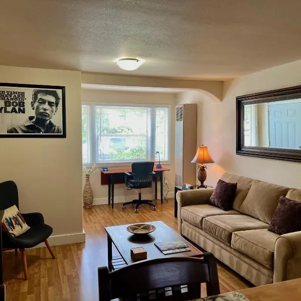 Great downtown Sandpoint location!, hotel in Sandpoint