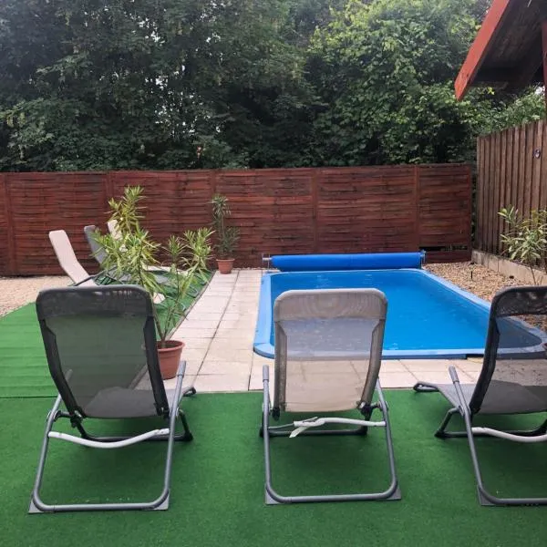 Napház Apartman, Hotel in Tiszafüred