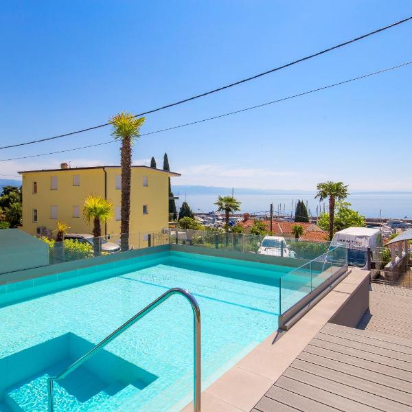 Apartments Rona Erea Icici