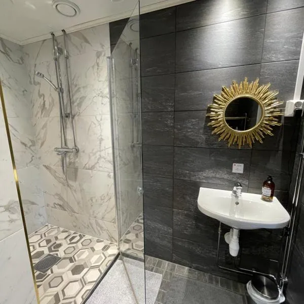 Wherever Mini Hostel, ξενοδοχείο στο Ροβανιέμι