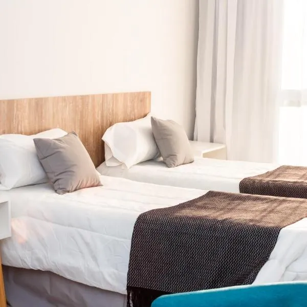 CQ MITRE、プエルト・マドリンのホテル