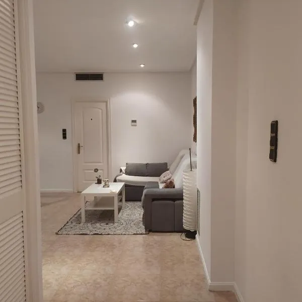 Apartamento junto a la Basilica del Pilar, ξενοδοχείο στη Σαραγόσα