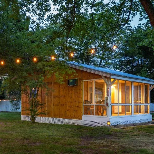Beach Bum West-O Cabins, ξενοδοχείο στο Όσεαν Σίτι