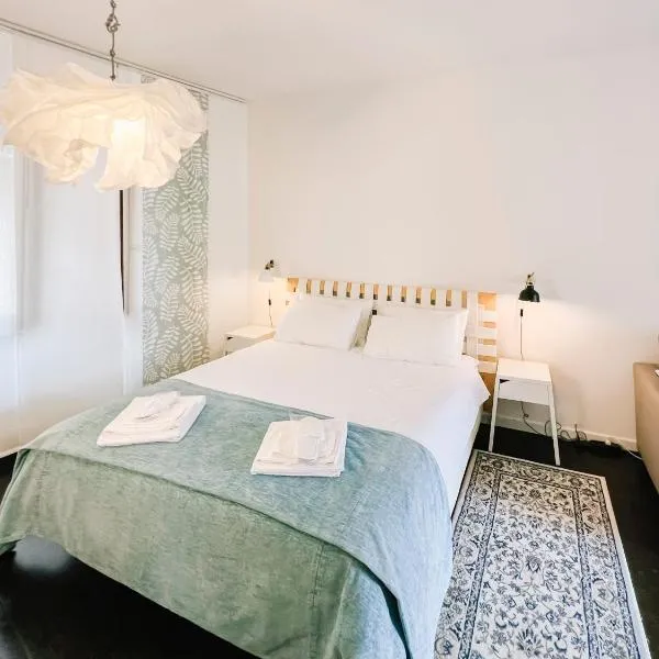 CRUdiS Luxury rooms, hotel v destinaci San Daniele del Friuli