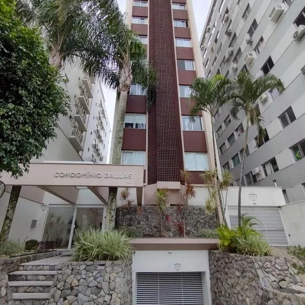 Apto Centro Floripa 03, hotel v destinaci Florianópolis