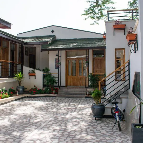 Choice Guest House 2, hotel in Addis Ababa