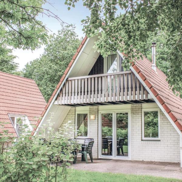 Awesome Home In Gramsbergen With Kitchen