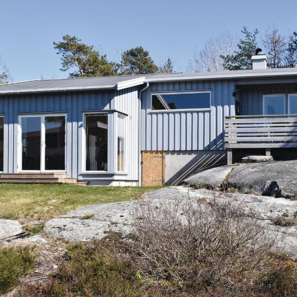 Beautiful Home In Sandefjord With 3 Bedrooms And Wifi