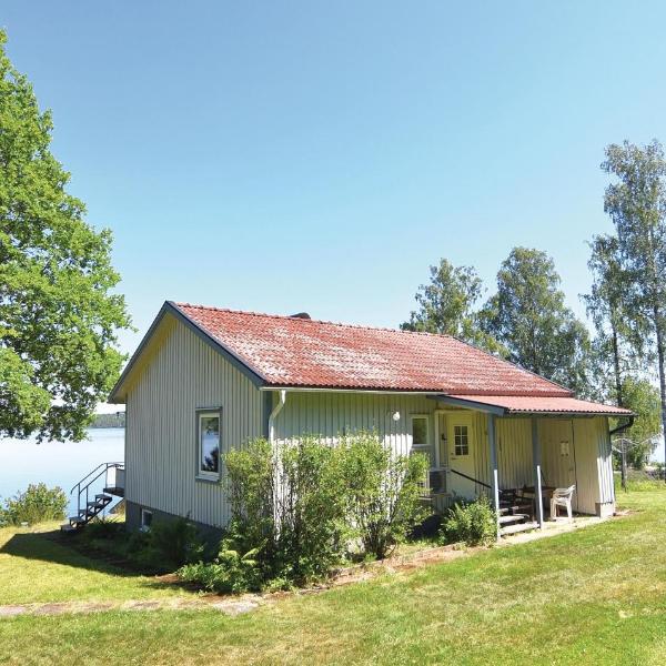 2 Bedroom Nice Home In Bengtsfors