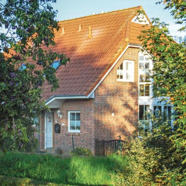 Awesome Home In Wurster Nordseekste With 3 Bedrooms And Wifi