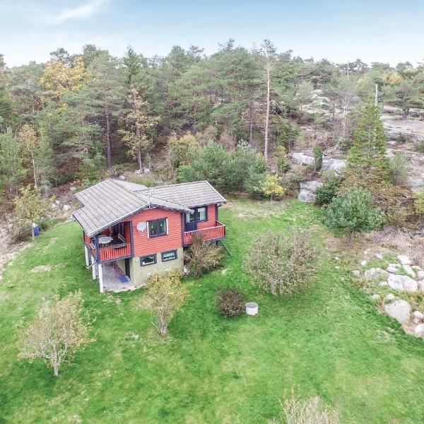 2 Bedroom Beautiful Home In Strmstad