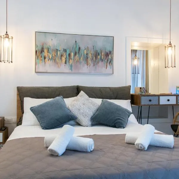 Camara Suite, hotel in Poros