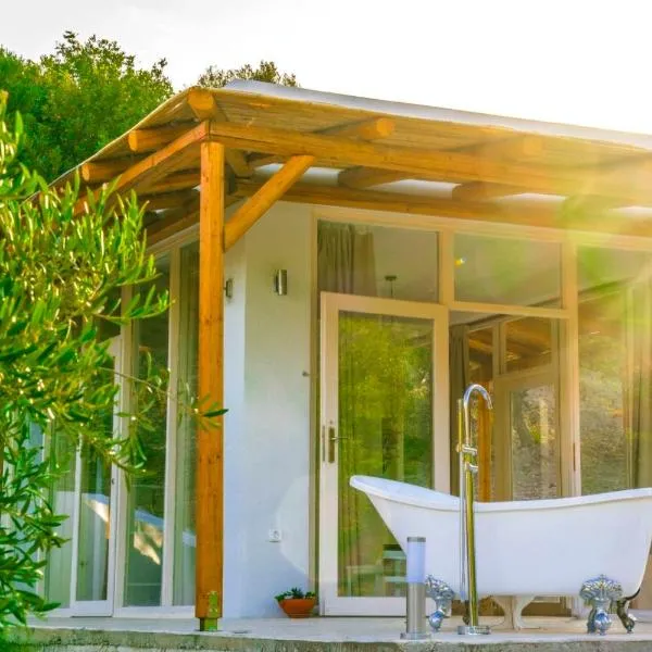 Bungalows Panstel in Kerames Rethymno, hotel in Agia Paraskevi