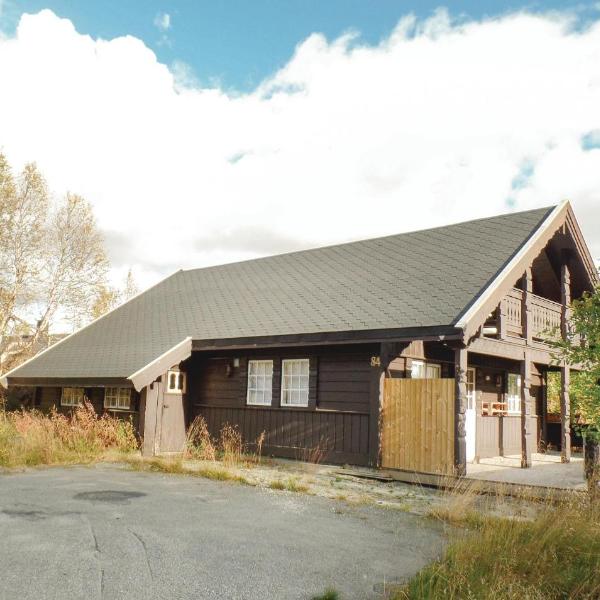 Stunning Home In Hovden With 4 Bedrooms, Sauna And Wifi