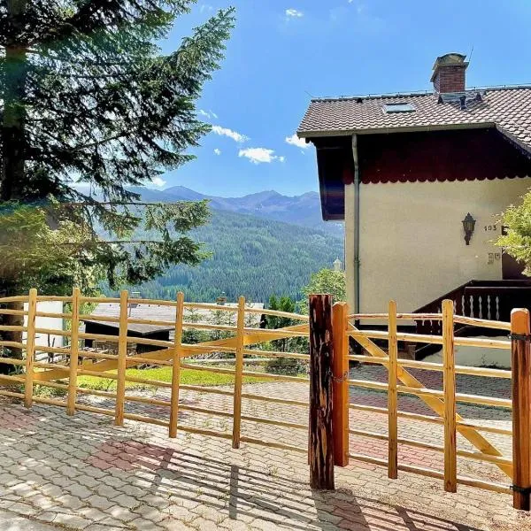 Ferienhaus mit Zirbitzblick, hotel in Mönchegg