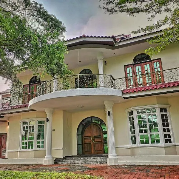 Yussy Homestay at Afamosa Bungalow, hotell sihtkohas Kampong Alor Gajah