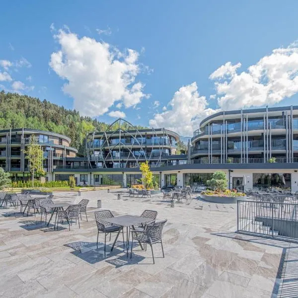 Leitgam Adults Only Hotel,奇耶內斯的飯店