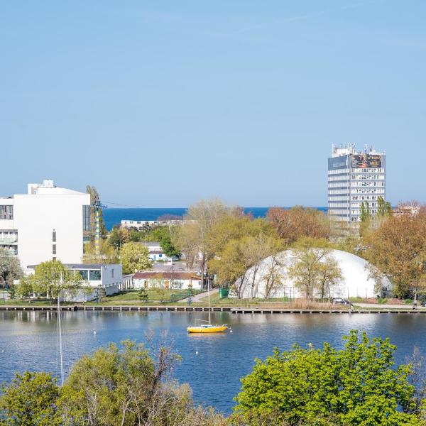 MAMAIA LAKE APARTMENTS