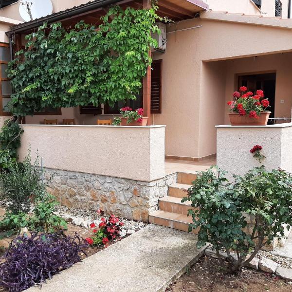 Apartment Šare
