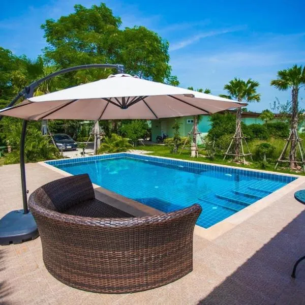 Me and Tree Villa, hotel in Kaeng Khoi