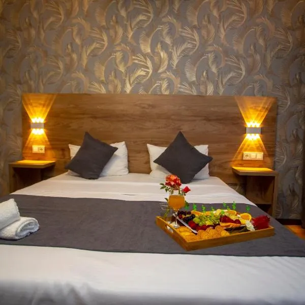 Pollux – hotel w mieście Batumi