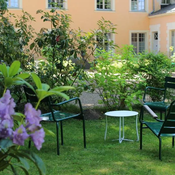 Hôtel Le Gentleman, hotel in La Flèche