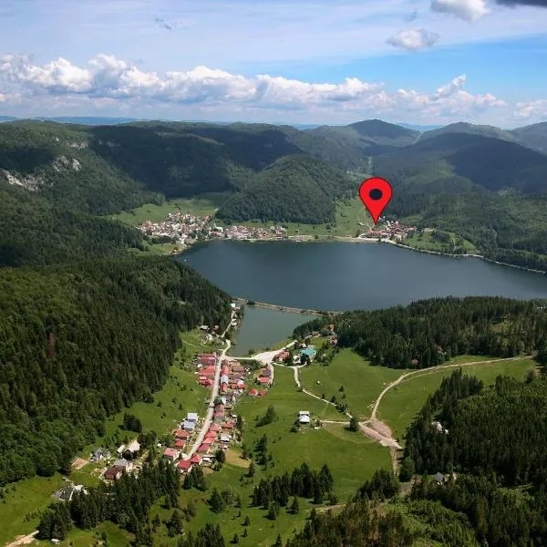 Hotel Priehrada, ξενοδοχείο σε Dedinky
