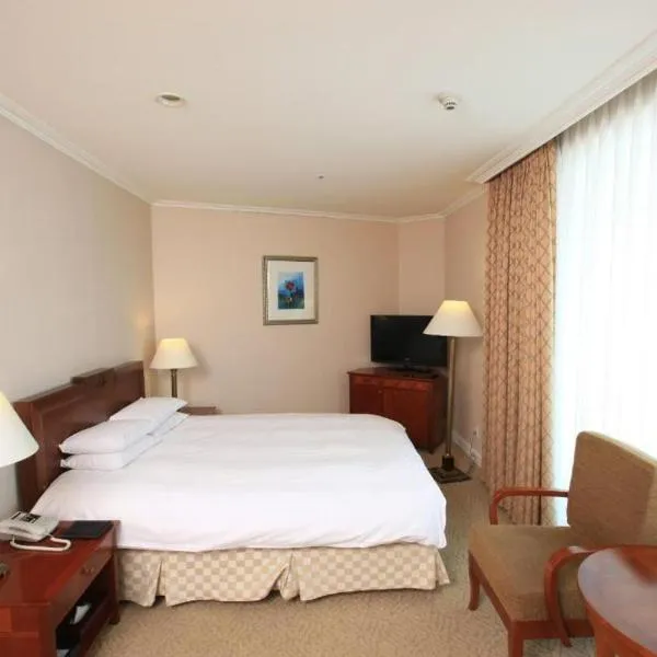 High1 Palace Hotel and CC，位于旌善的酒店