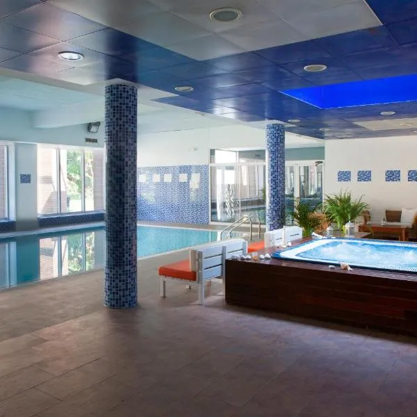 IBERSOL SPA AQQUARIA SUITES, hotel in Salou