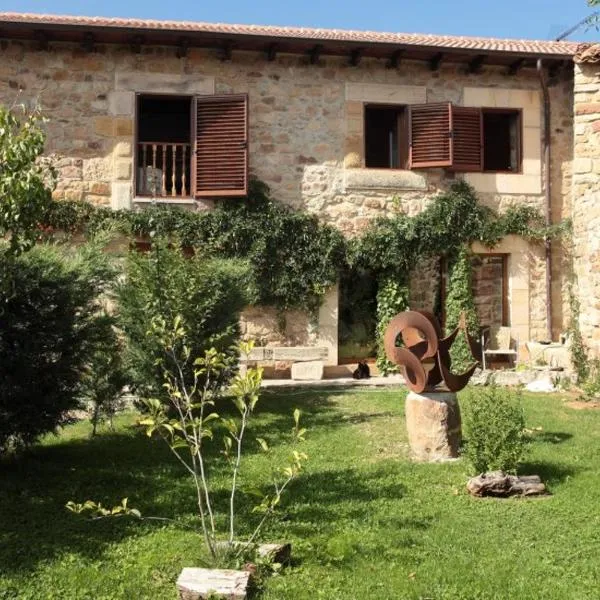 La Galana, Hotel in Nestar