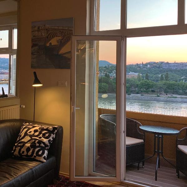 Riverside Gem in the city center, Будапешт