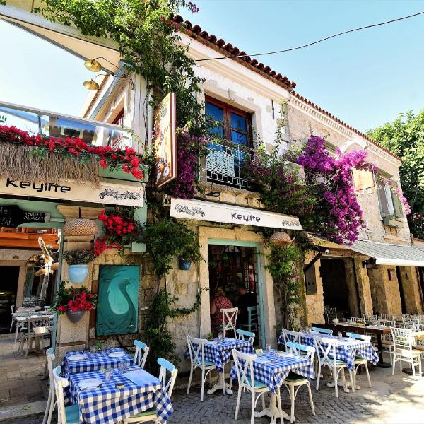 KEYİFTE Alaçatı