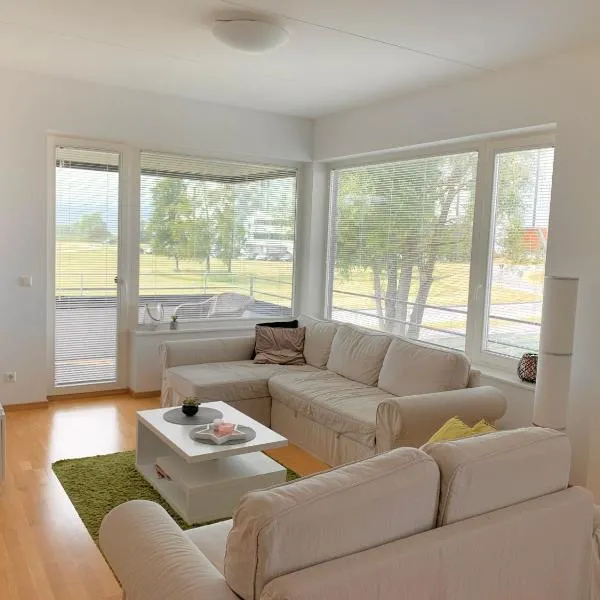 페르누에 위치한 호텔 Papli Seaview Apartment